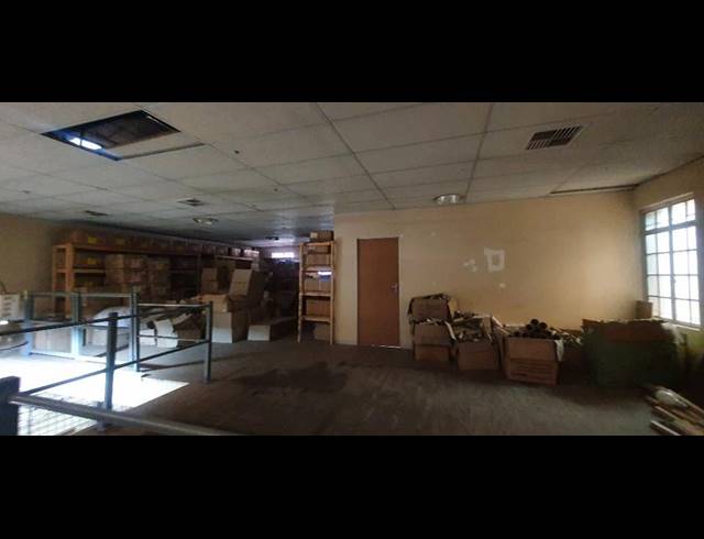 INDUSTRIAL PROPERTY TO RENT IN HENNOPSPARK